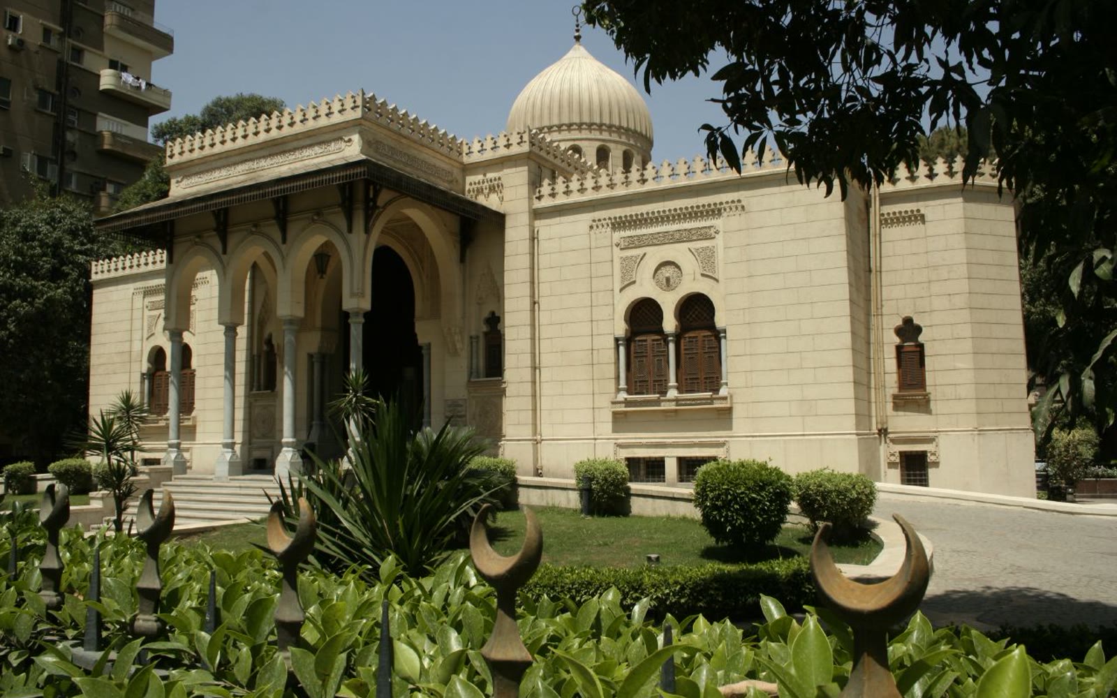 Museum of Islamic Art facade in Cairo